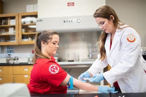how to become a phlebotomist nyc